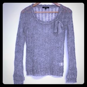 💥TOPS SALE💥 NANETTE LEPORE SWEATER IN LIGHT GRAY